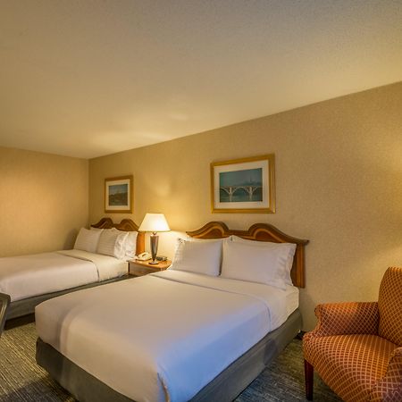 Holiday Inn Arlington At Ballston By Ihg Екстериор снимка
