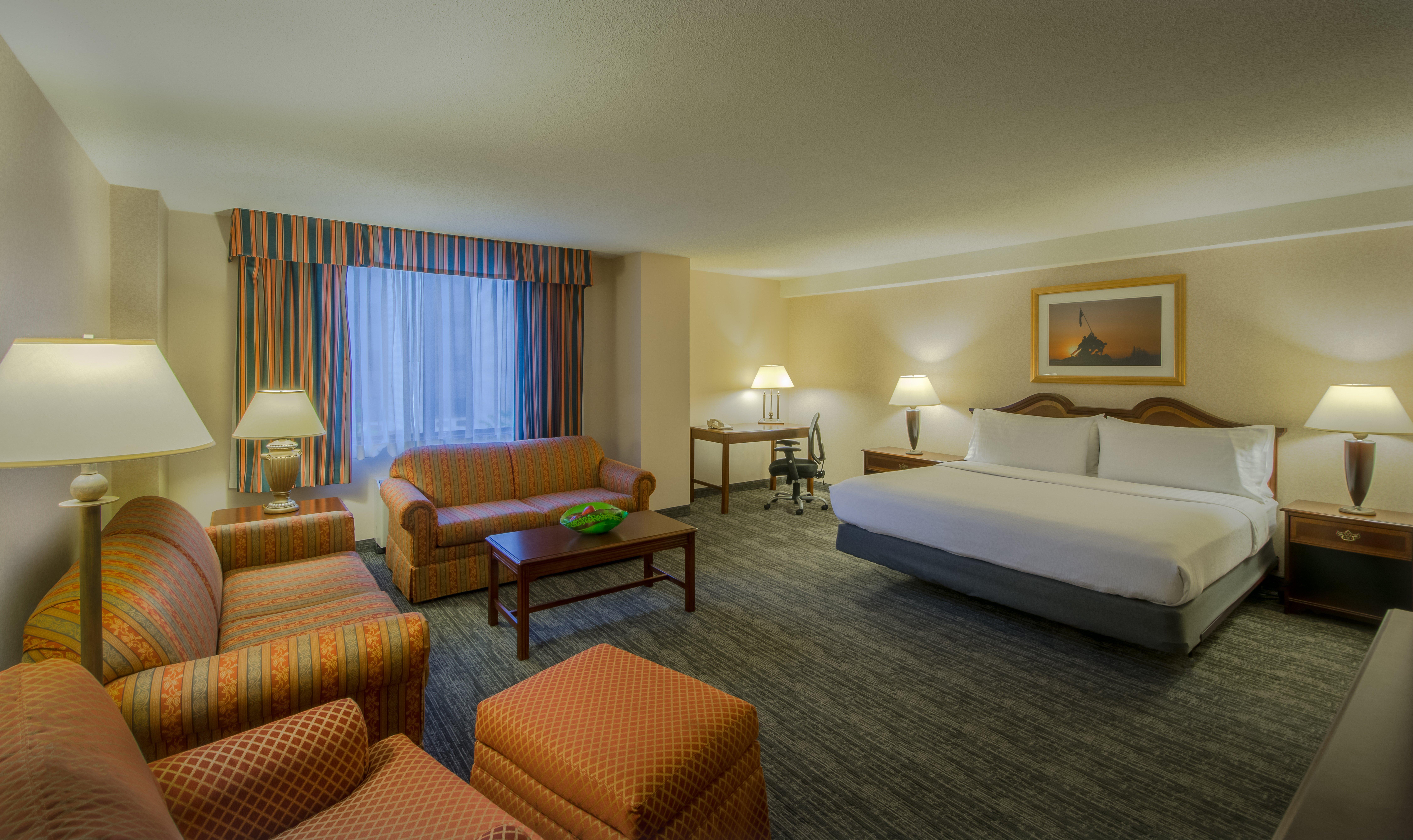 Holiday Inn Arlington At Ballston By Ihg Екстериор снимка